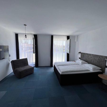 Arena Bakarni Hotel Brčko Kültér fotó