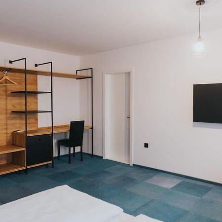 Arena Bakarni Hotel Brčko Kültér fotó