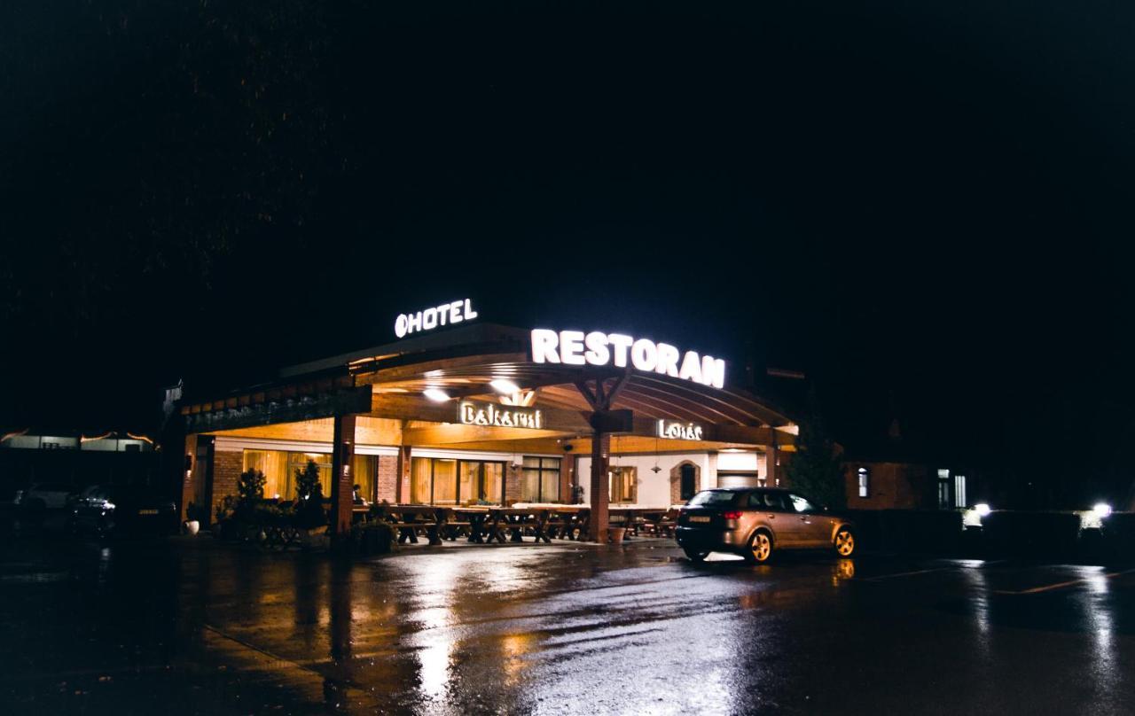 Arena Bakarni Hotel Brčko Kültér fotó
