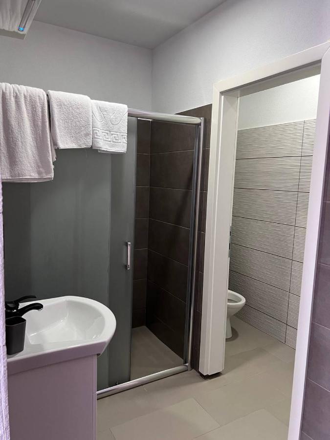 Arena Bakarni Hotel Brčko Kültér fotó